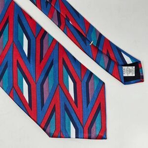 DIMARO ELEGANTE POLYESTER TIE BLUE RED WHITE GEOMETRIC 4" X 56" RETRO USA MADE